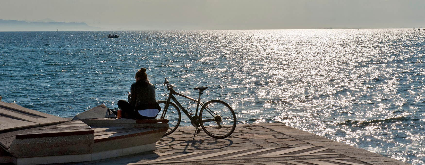 biking-in-athens