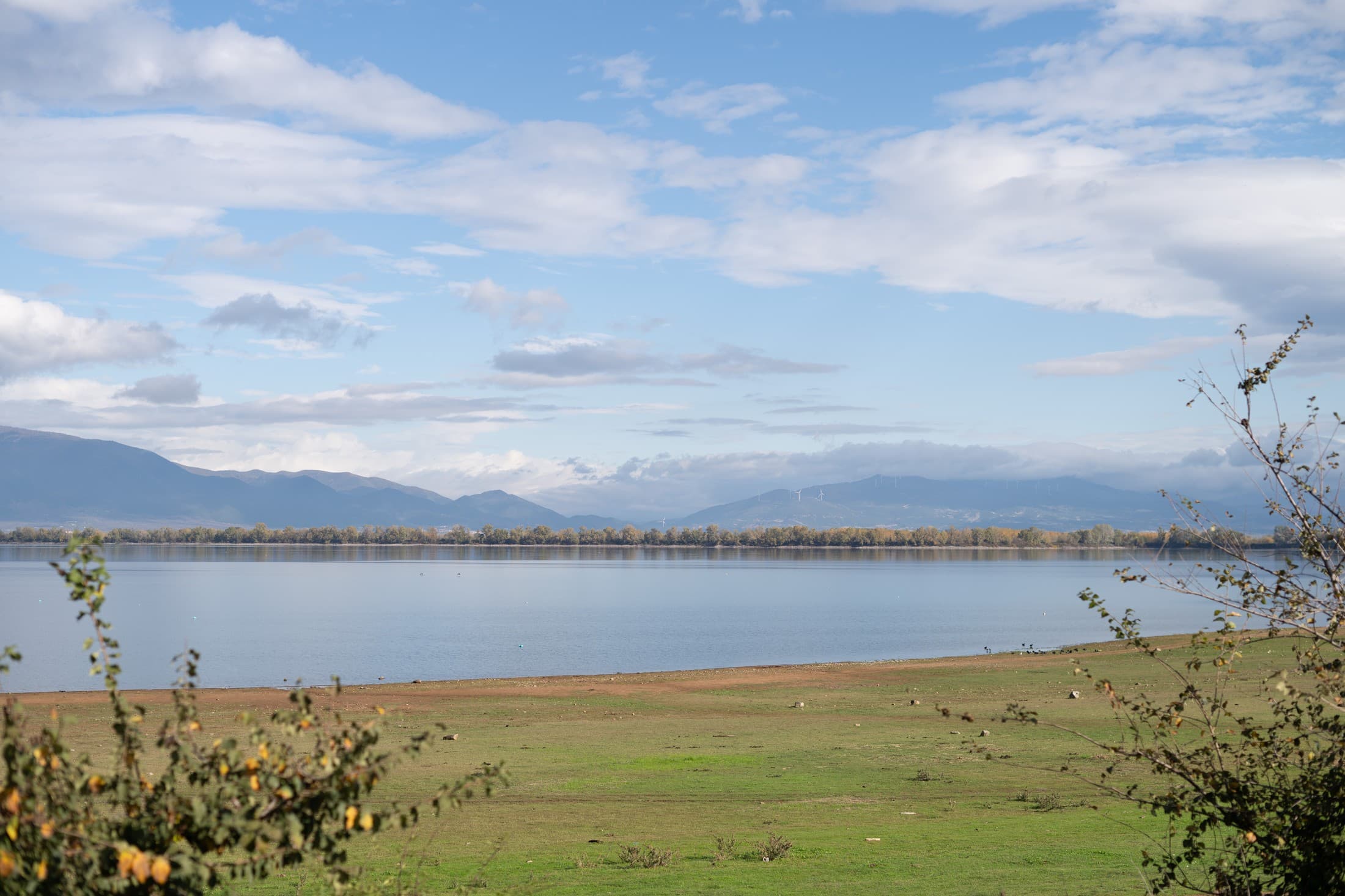 escape-to-lake-kerkini