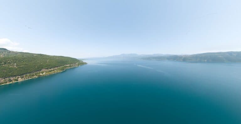 Lac Trichonida