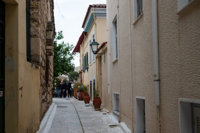 Στις αθηναϊκές γειτονιές