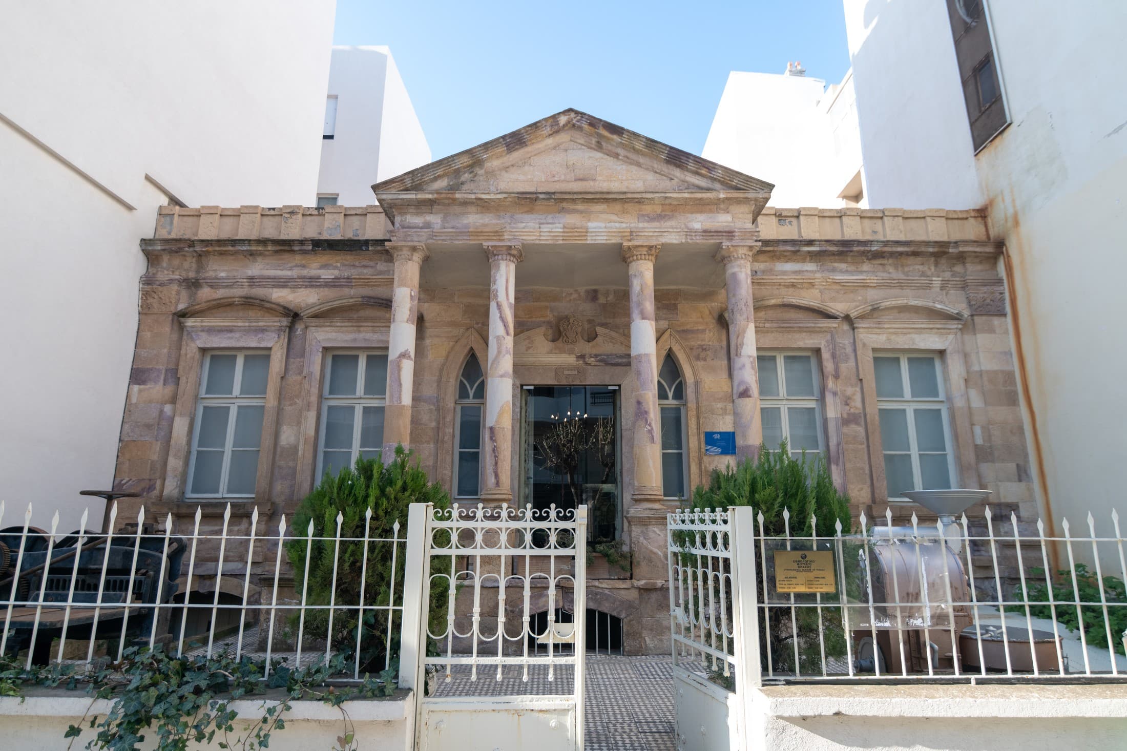 Gallery image