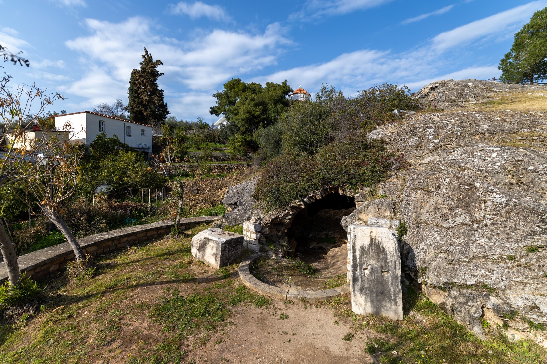 La grotta di Silla