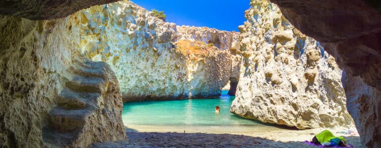 Plages de Milos