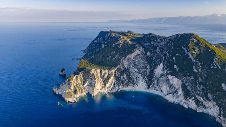 Παραλίες Διαπόντιων Νησιών