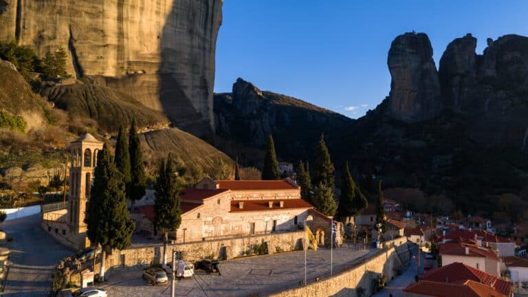 Église de la Dormition de la Theotokos à Kalabaka