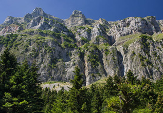 i_1273721589_mountainstzoumerka_555x360