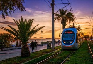 merakos_001_athensriviera_555x360