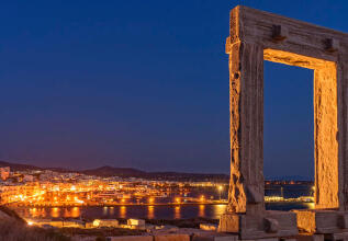 merakos_02_naxos-portara_750x440
