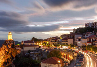 merakos_4326_arachovanightlife_555x360