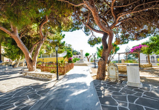 s_1297273828_culturaltourparos_555x360