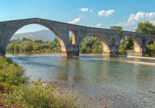 s_1575426754_arta-bridge_1310x769