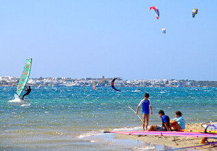 s_492670_seaactivities-paros_555x360