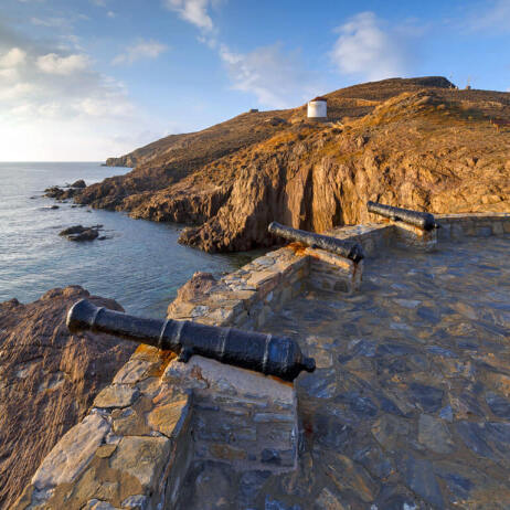 View from above with the castle and the canons overlooking the sea