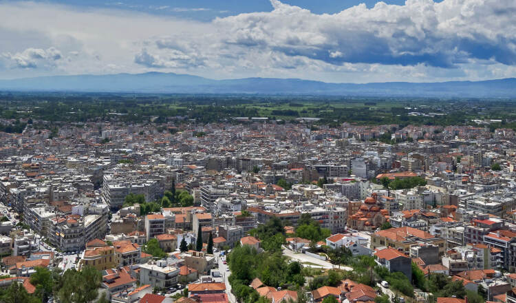 Panoramic view of the densely populated city
